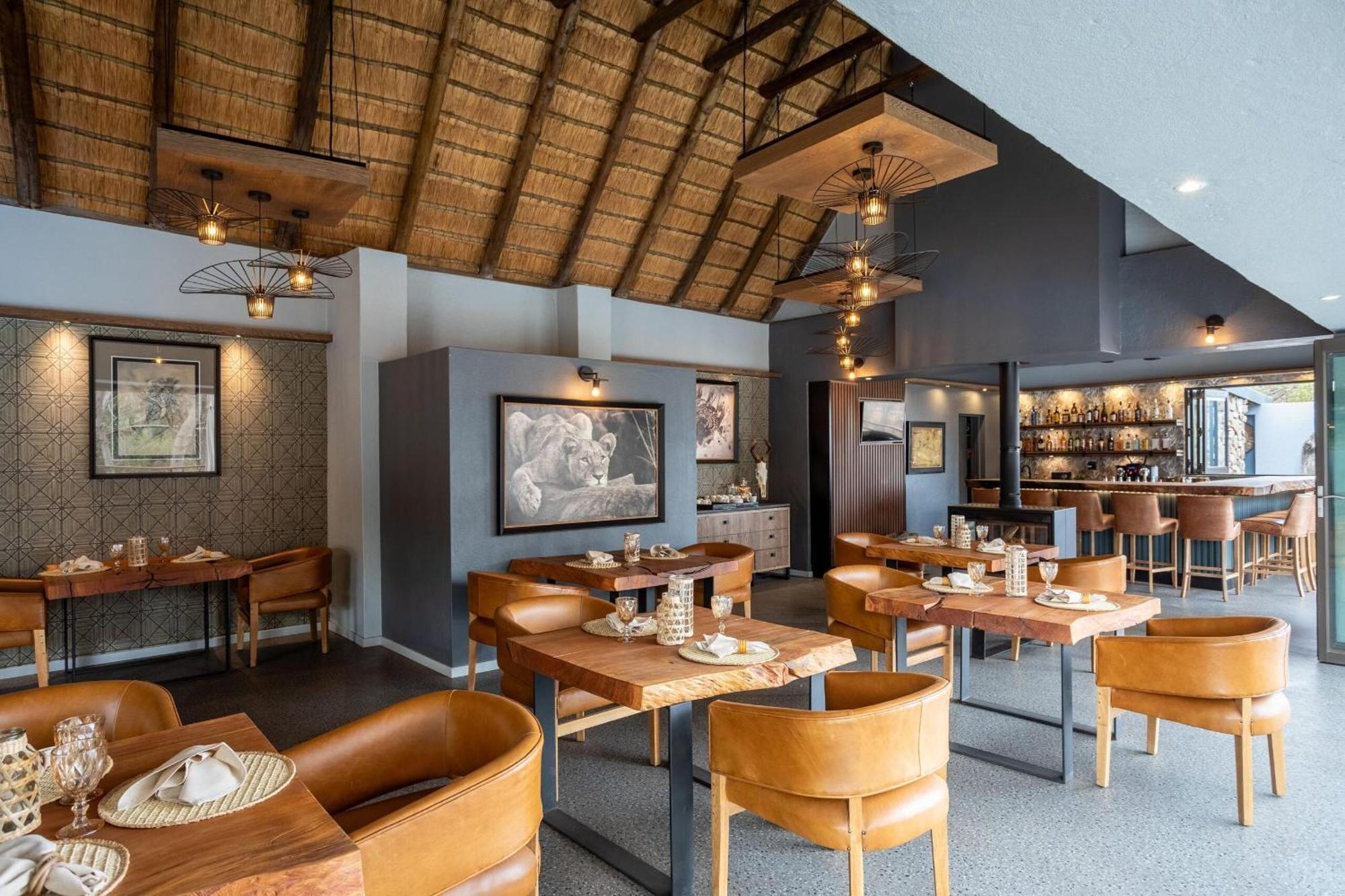 Tuningi Safari Lodge Madikwe viltreservat Exteriör bild
